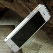 Алюминиевый Бампер Crossline iphone 5/5s. Пленка в подарок