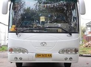   Лобовое стекло на автобус Yuoyi 6831