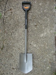 Телескопическая штыковая лопата Fiskars (арт.131300)