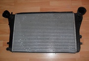 Интеркулер VW Golf GTI радиатор интеркулера  Гольф ГТИ