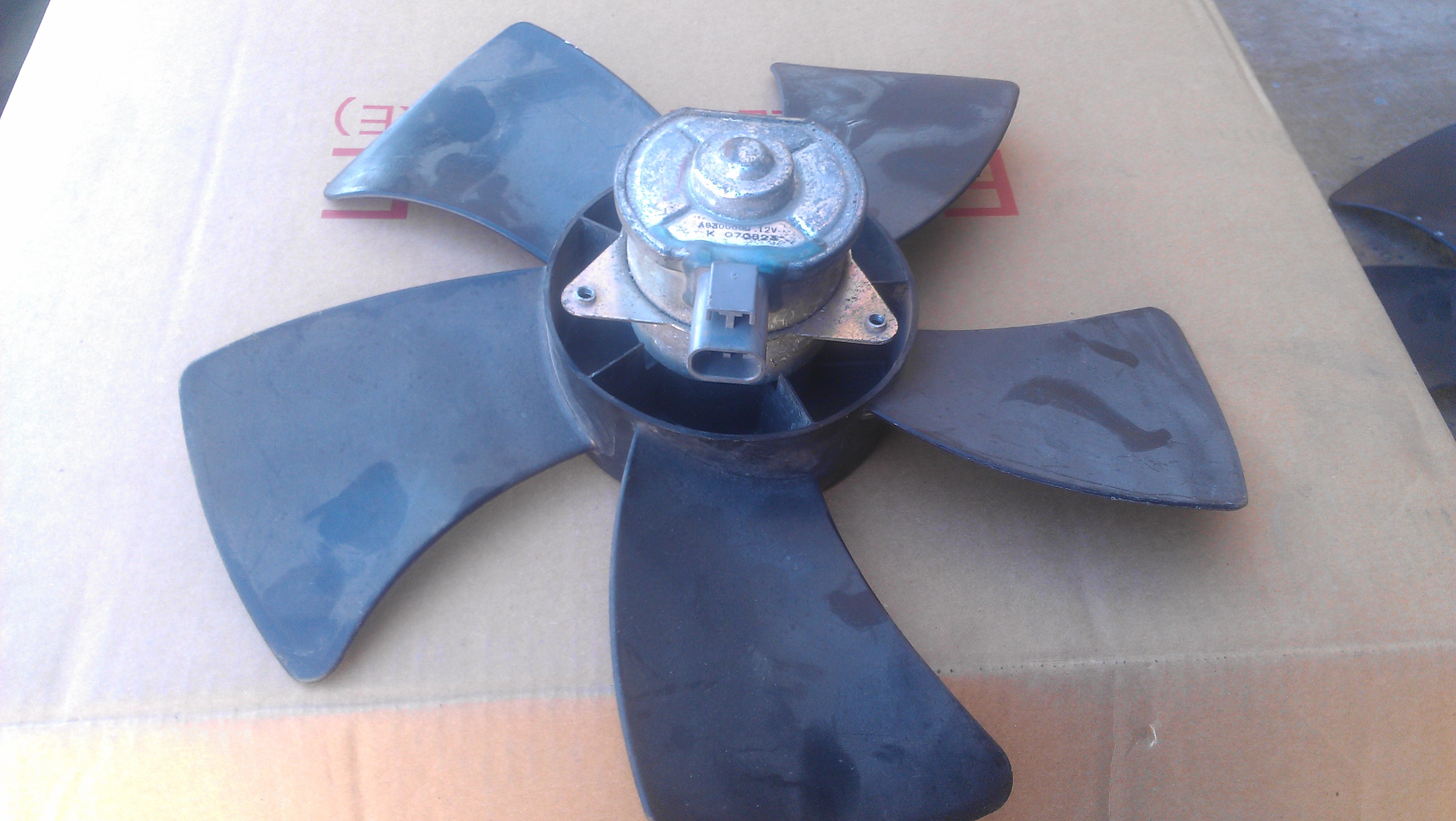 моторчик вентилятора радиатора на mitsubishi lancer x