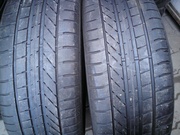 Продам пару шин б/у лето R17 225/55  Goodyear