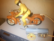 модель мотоциклист на мотоцикле :))) с ДУ