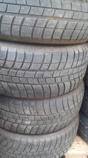 Michelin. 225/55/16 комплект зимних шин