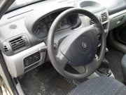 Внутрішні компоненти кузова, Renault Clio-Symbol