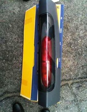 Задний фонарь Opel Vivaro фонарь Опель Виваро с 02 г.