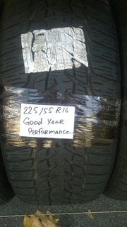 225/55 R16 Good Year Performance 2