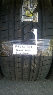 275/35 R19 Good Year Excellance