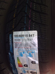 Новые зимние шины 185/60 R15 84T